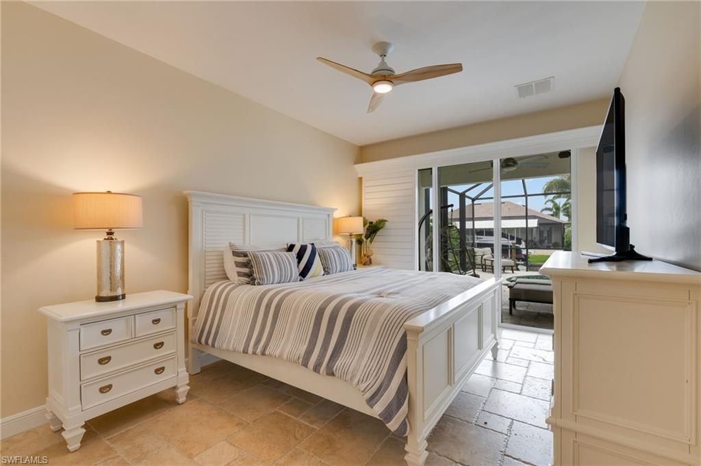 2021 SE 17th Pl , Cape Coral, FL 33990 Photo