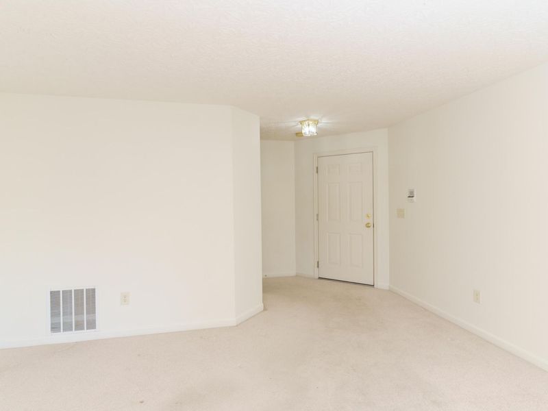1465 Atlanta Court, Unit 202, Florence, KY 41042 Photo 4