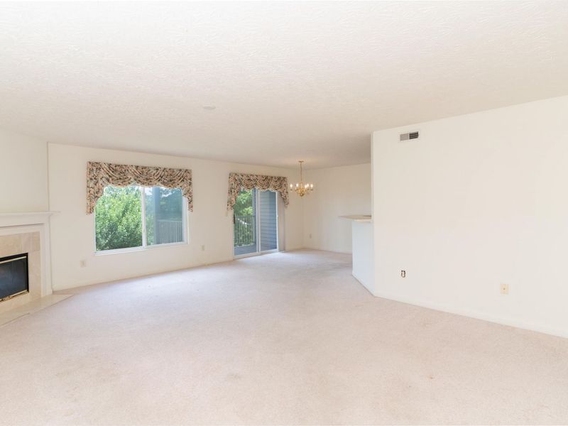 1465 Atlanta Court, Unit 202, Florence, KY 41042 Photo 6