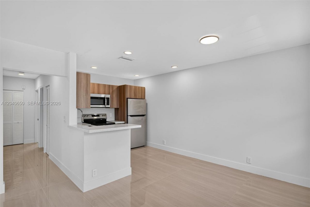 2830 Coral Springs Dr, Unit 2830, Coral Springs, FL 33065 Photo