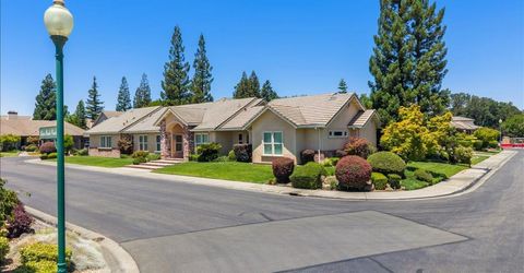 35 River Pointe Cir, Lodi, CA 95240 Photo
