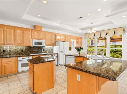 35 River Pointe Cir, Lodi, CA 95240 Photo