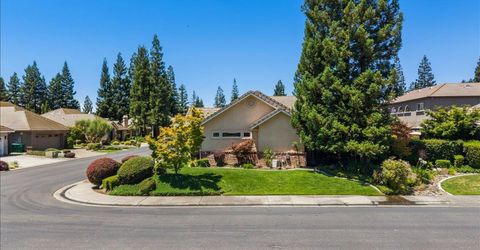 35 River Pointe Cir, Lodi, CA 95240 Photo
