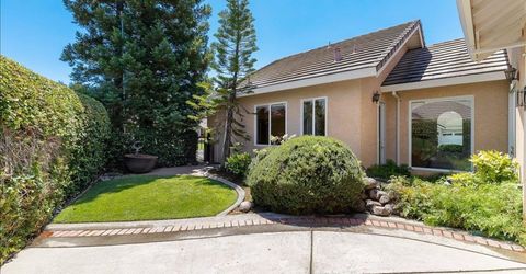 35 River Pointe Cir, Lodi, CA 95240 Photo