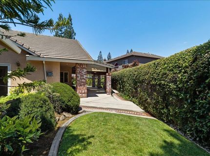 35 River Pointe Cir, Lodi, CA 95240 Photo
