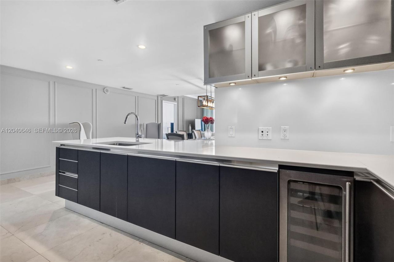 17001 Collins Ave, Unit 3402, Sunny Isles Beach, FL 33160 Photo