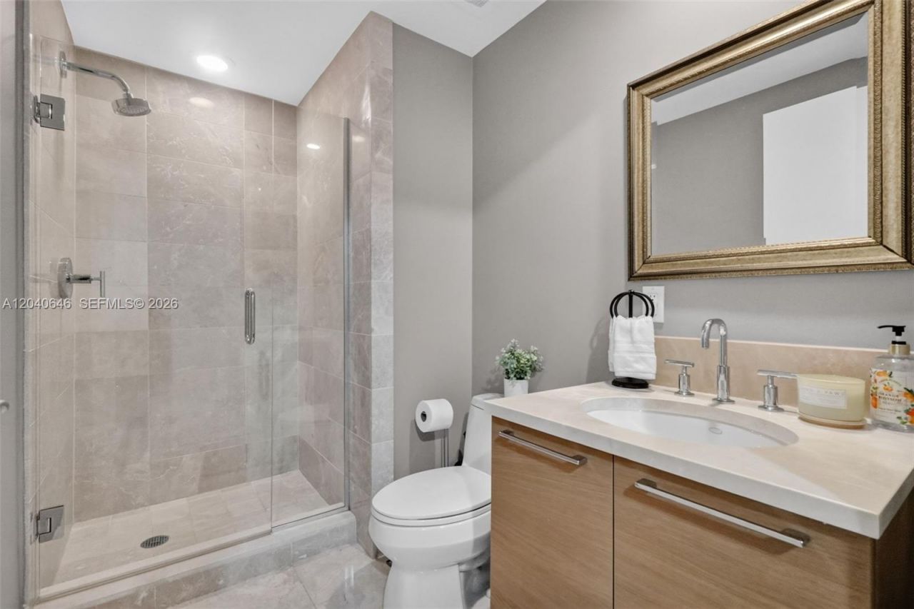17001 Collins Ave, Unit 3402, Sunny Isles Beach, FL 33160 Photo