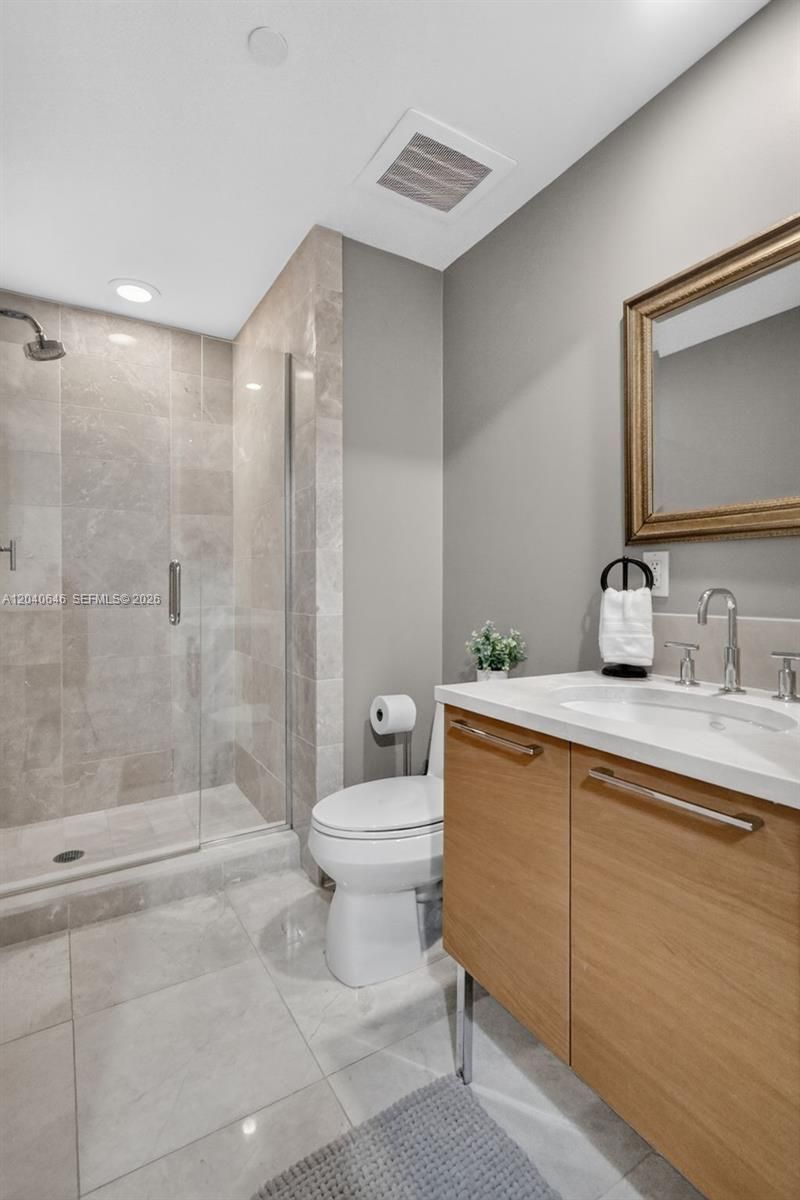 17001 Collins Ave, Unit 3402, Sunny Isles Beach, FL 33160 Photo