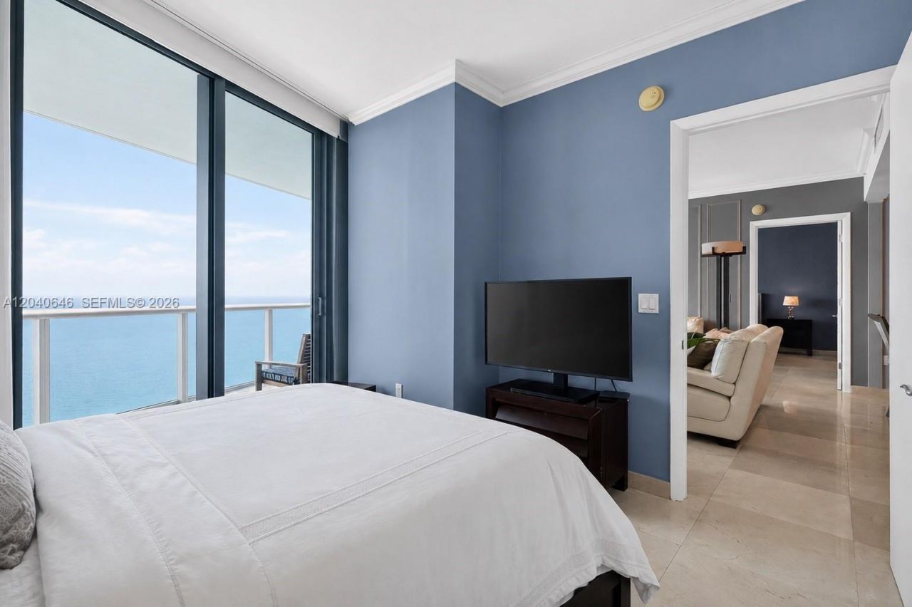 17001 Collins Ave, Unit 3402, Sunny Isles Beach, FL 33160 Photo