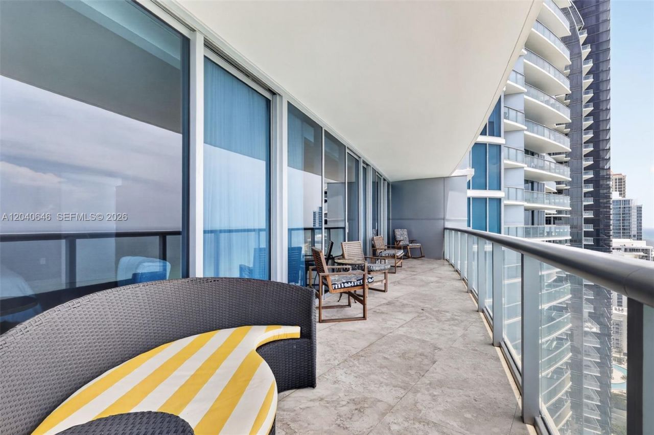 17001 Collins Ave, Unit 3402, Sunny Isles Beach, FL 33160 Photo