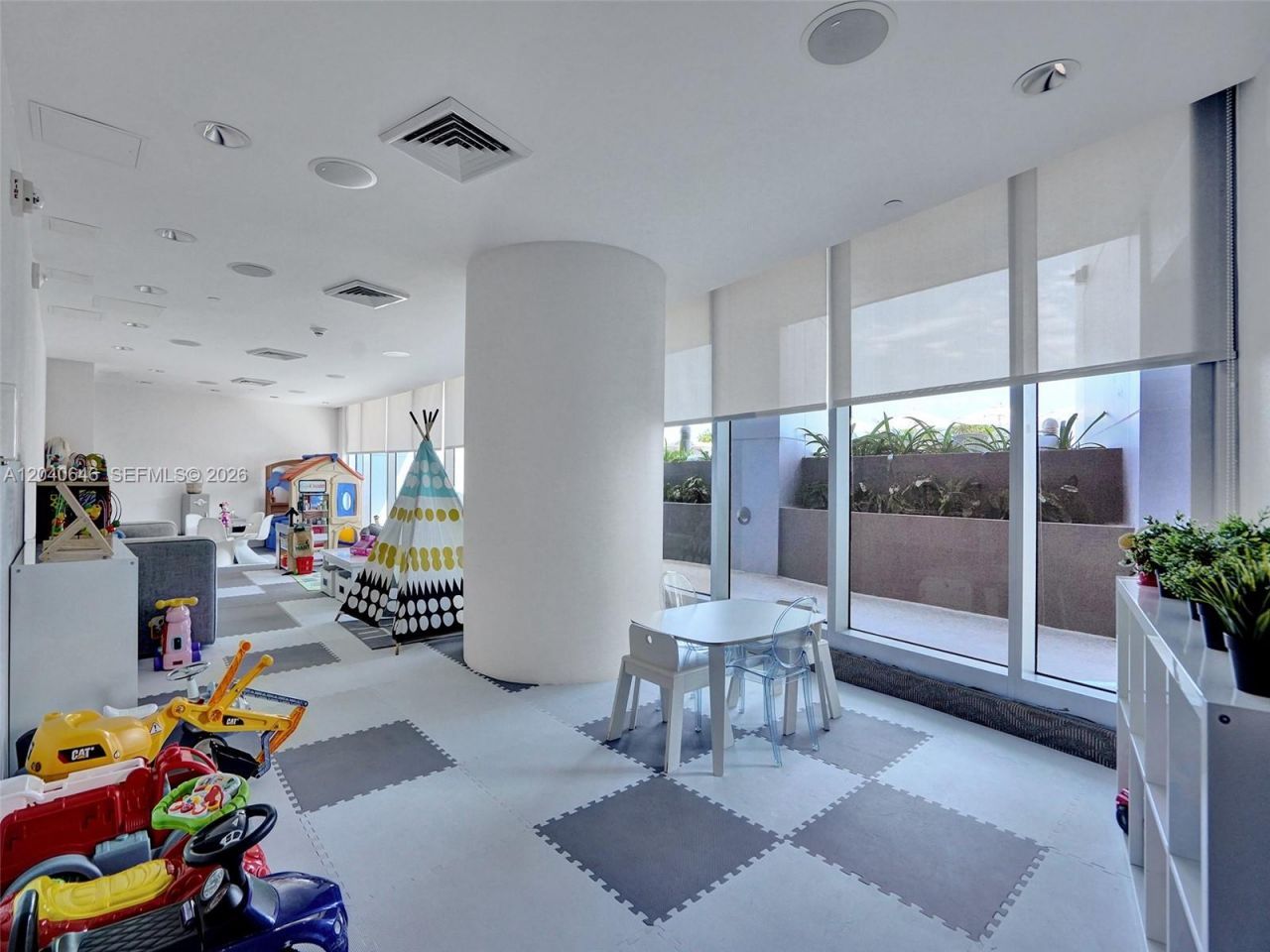 17001 Collins Ave, Unit 3402, Sunny Isles Beach, FL 33160 Photo