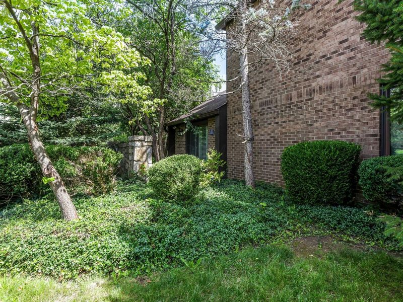 141 Flores Place, Columbus, OH 43213 Photo 42
