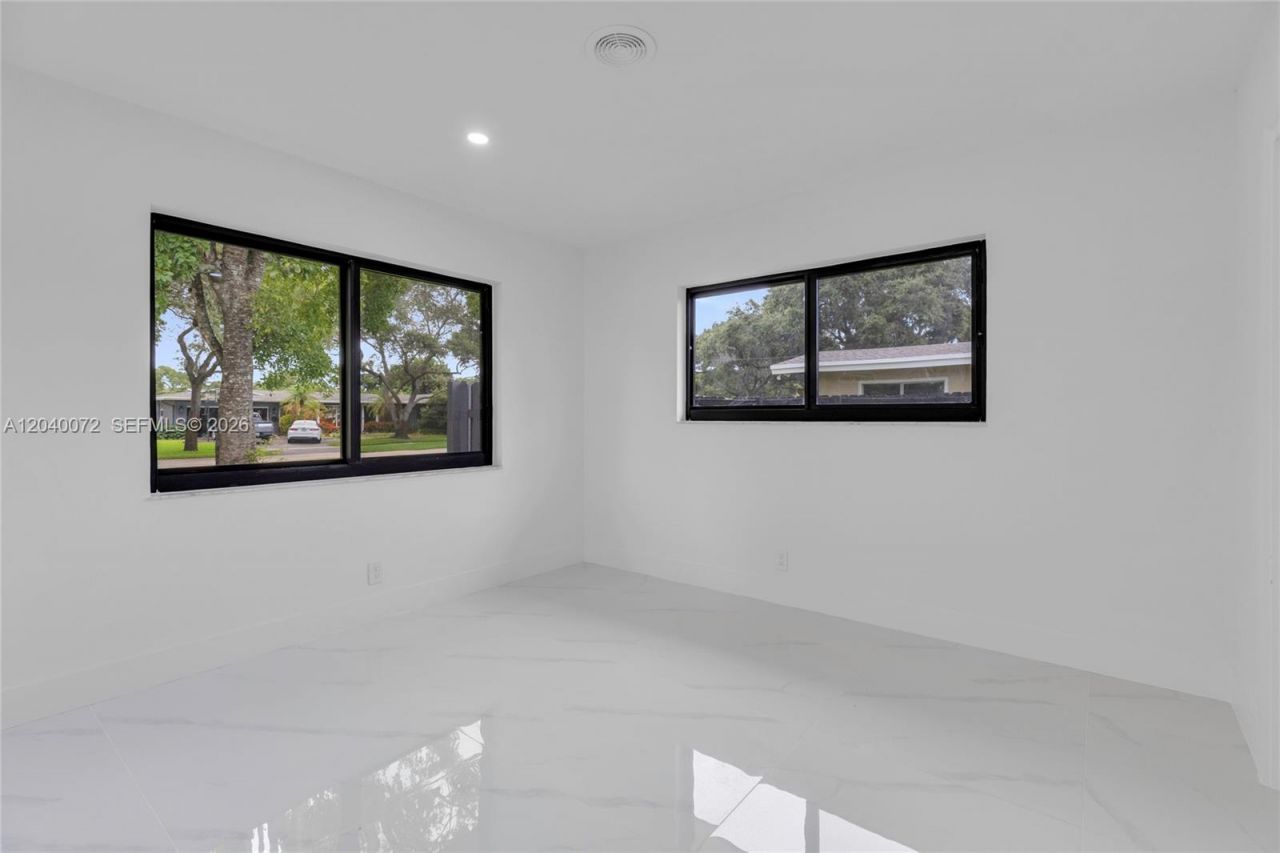 6940 NW 6th St , Plantation, FL 33317 Photo