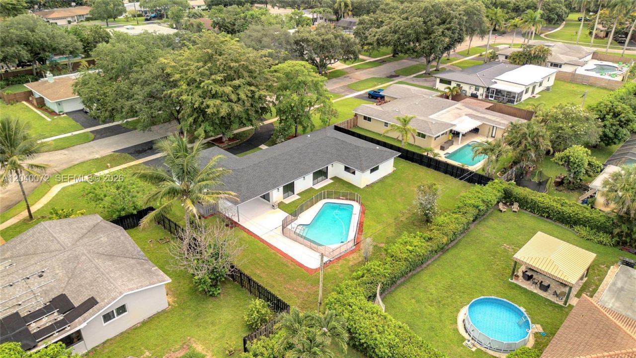 6940 NW 6th St , Plantation, FL 33317 Photo