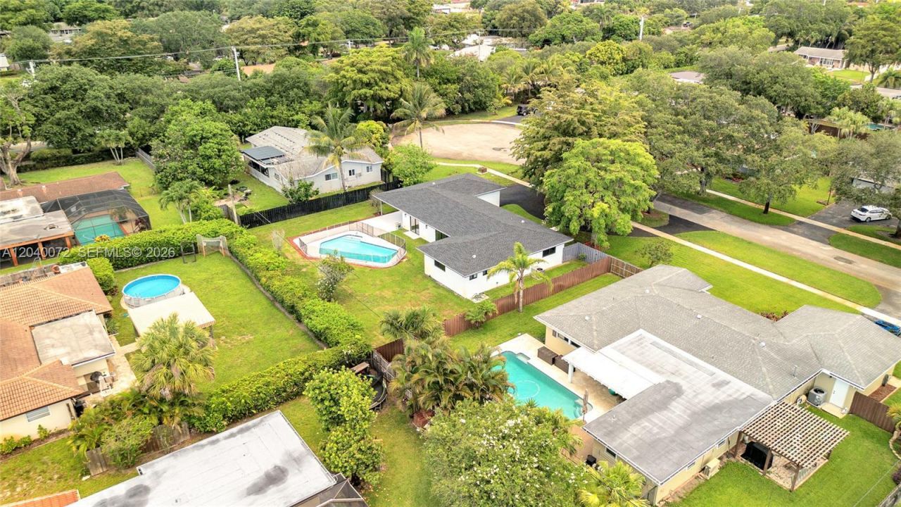6940 NW 6th St , Plantation, FL 33317 Photo