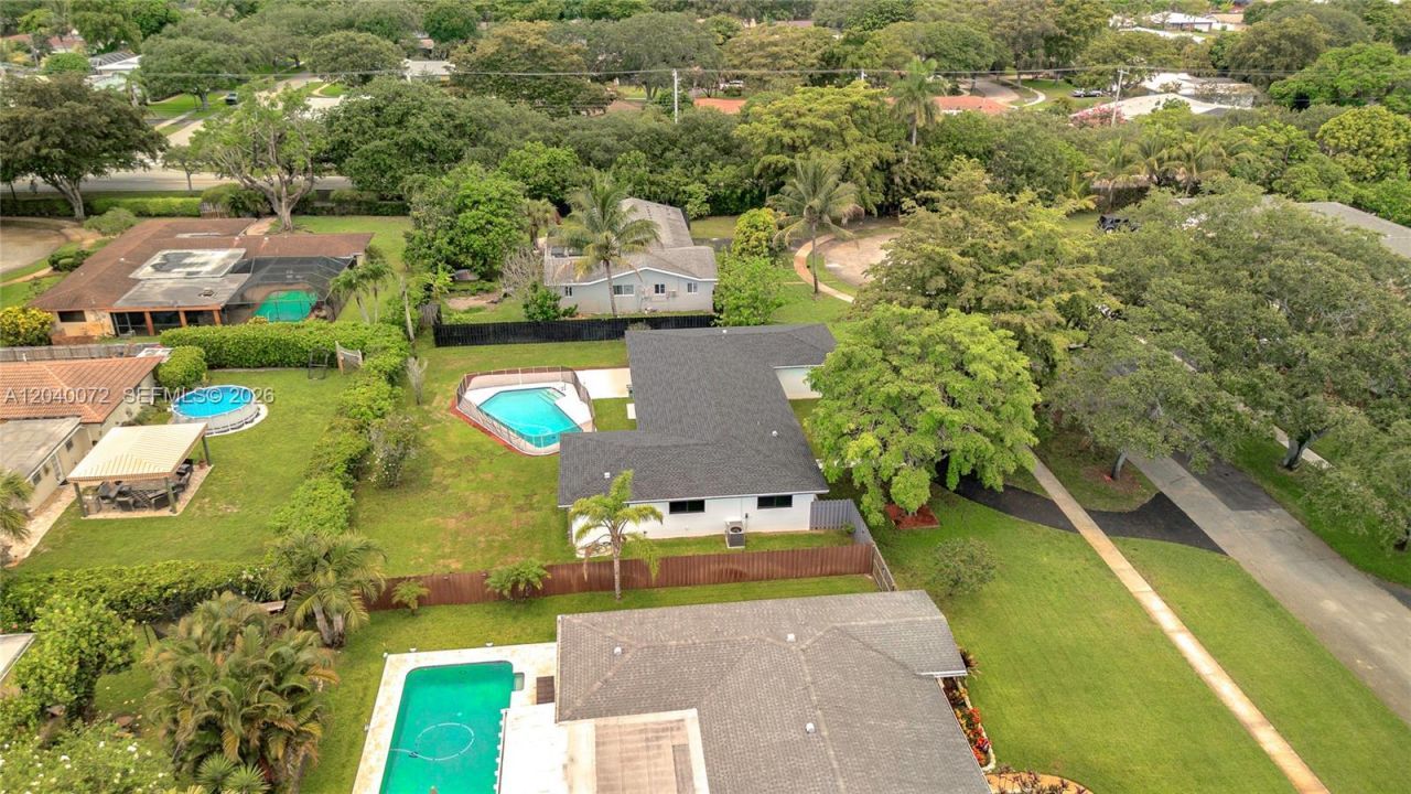 6940 NW 6th St , Plantation, FL 33317 Photo