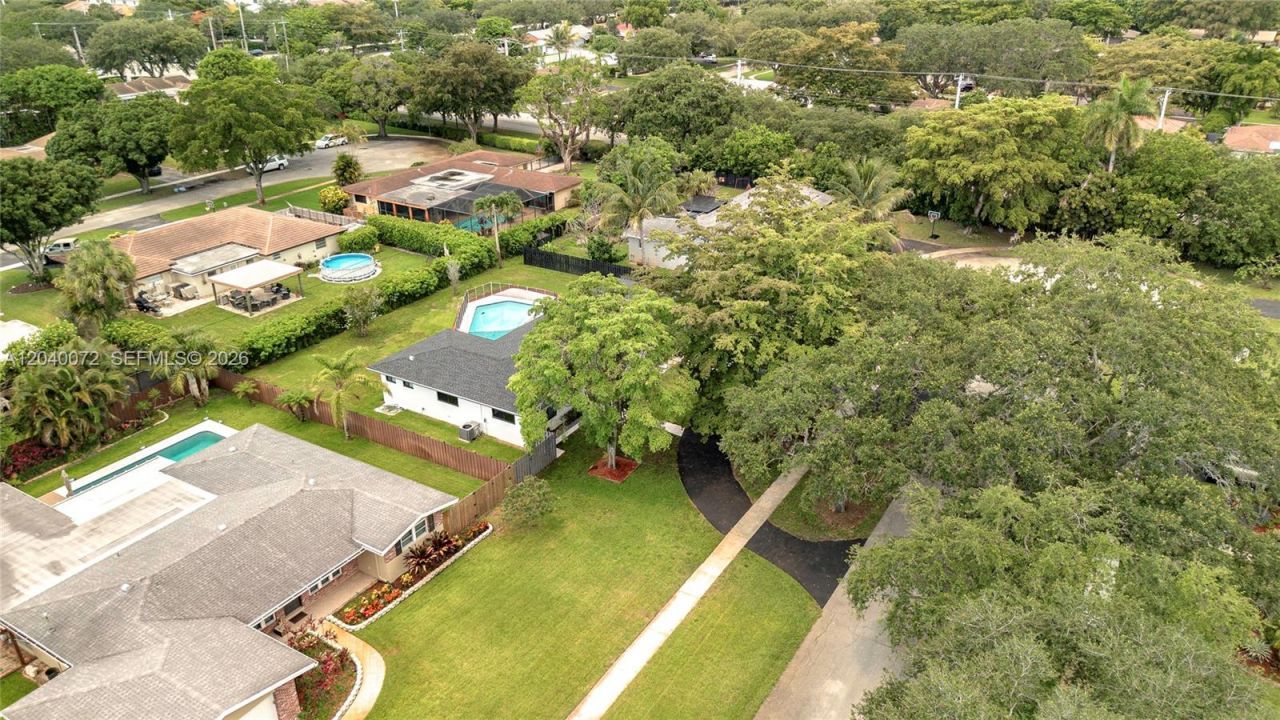 6940 NW 6th St , Plantation, FL 33317 Photo