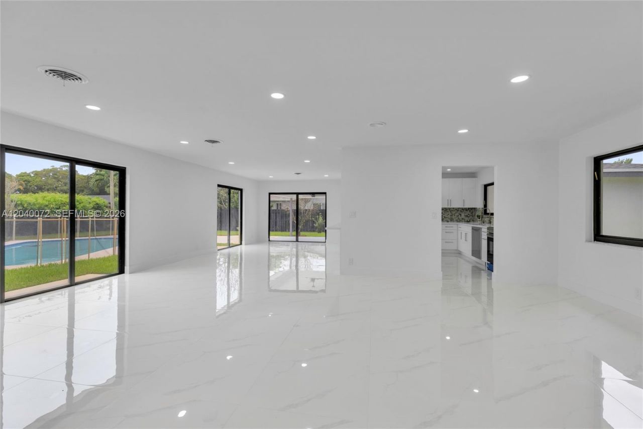 6940 NW 6th St , Plantation, FL 33317 Photo