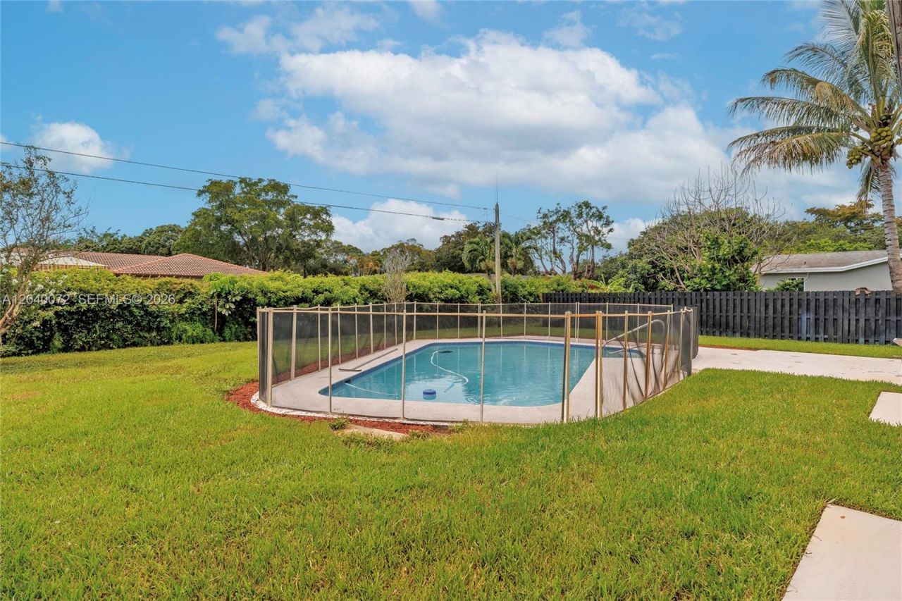 6940 NW 6th St , Plantation, FL 33317 Photo