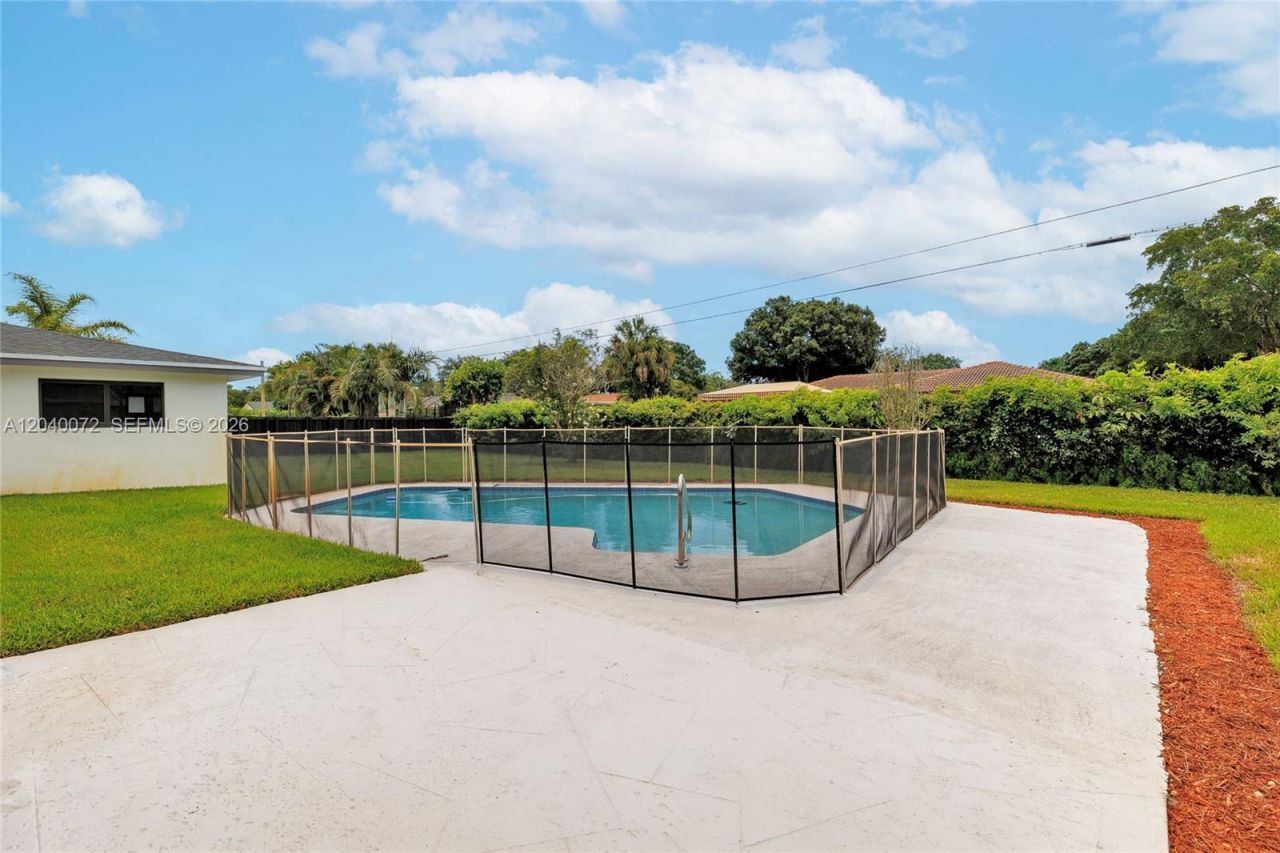 6940 NW 6th St , Plantation, FL 33317 Photo