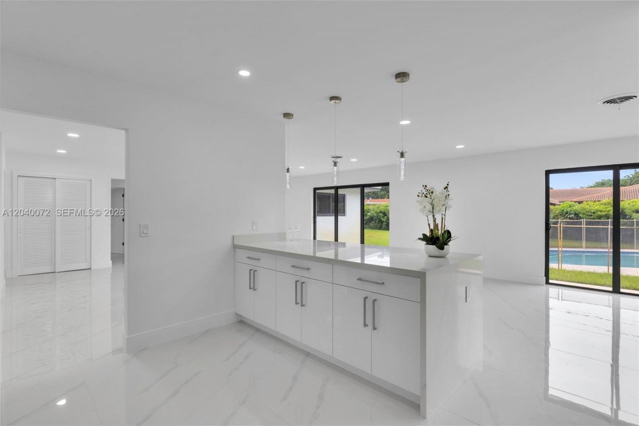 6940 NW 6th St , Plantation, FL 33317 Photo
