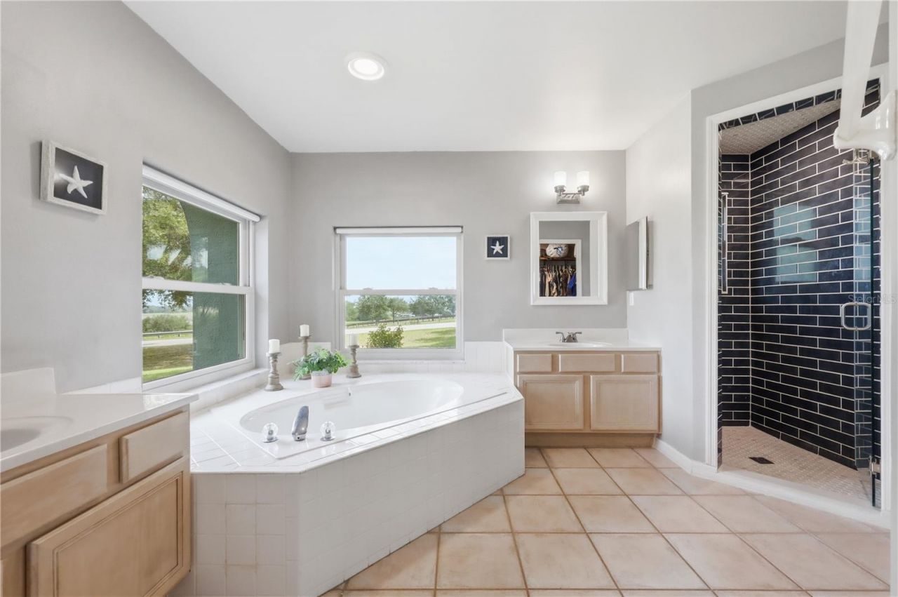 18224 E Apshawa Road, Clermont, FL 34715 Photo