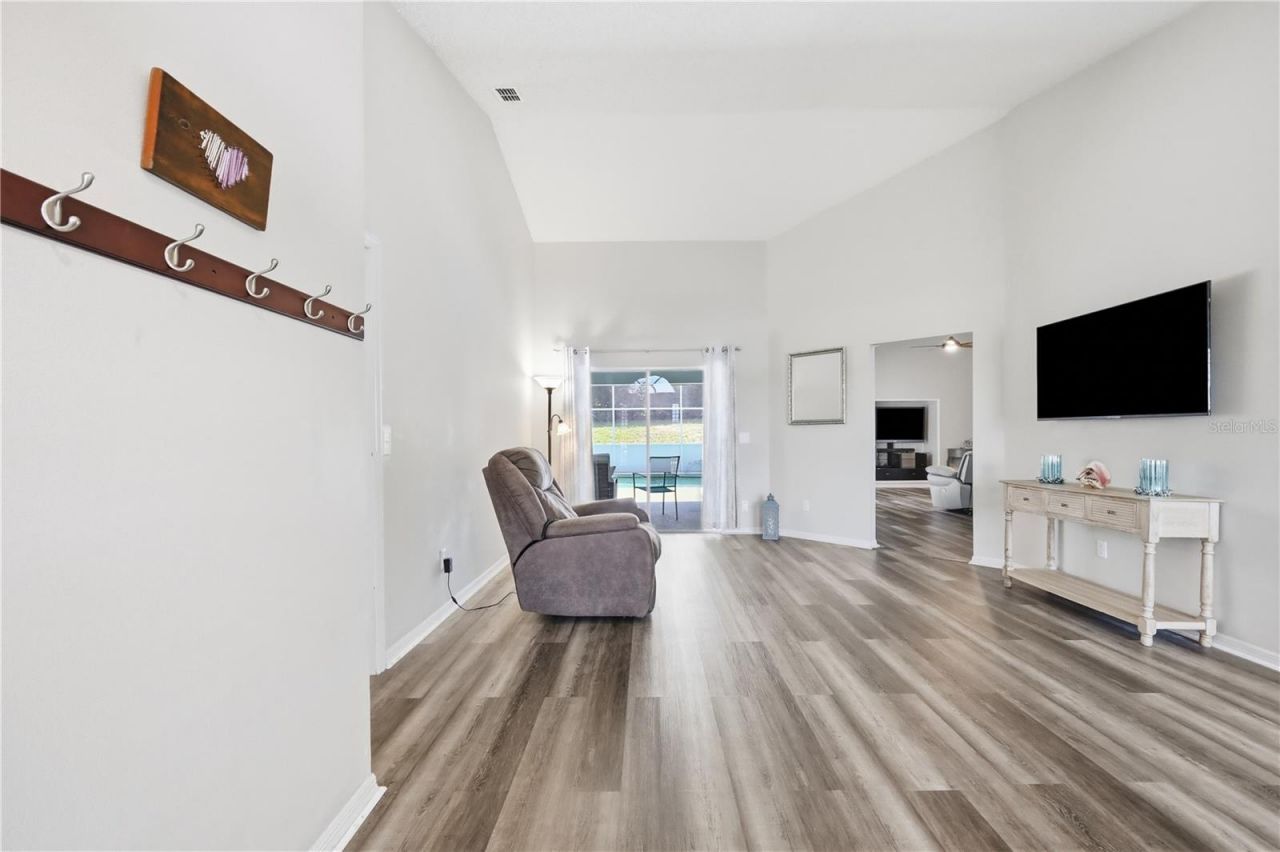 18224 E Apshawa Road, Clermont, FL 34715 Photo