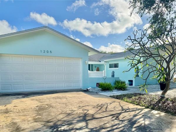 1205 79TH STREET S, ST PETERSBURG, FL 33707