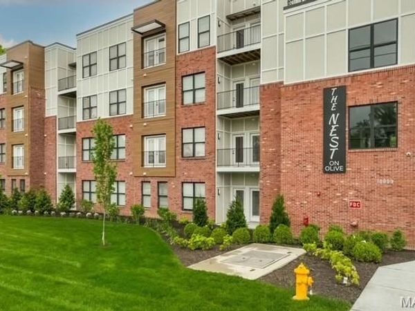 10809 Olive Boulevard , Creve Coeur, MO 63141