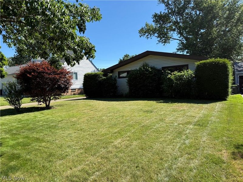 2174 Rockefeller Road , Wickliffe, OH 44092 Photo 2