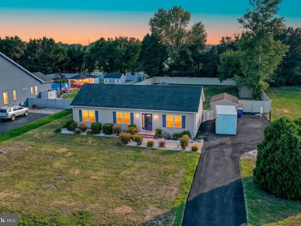 22 CIRCLE DRIVE W, MILTON, DE 19968