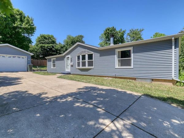 2451 S 92nd STREET, West Allis, WI 53227
