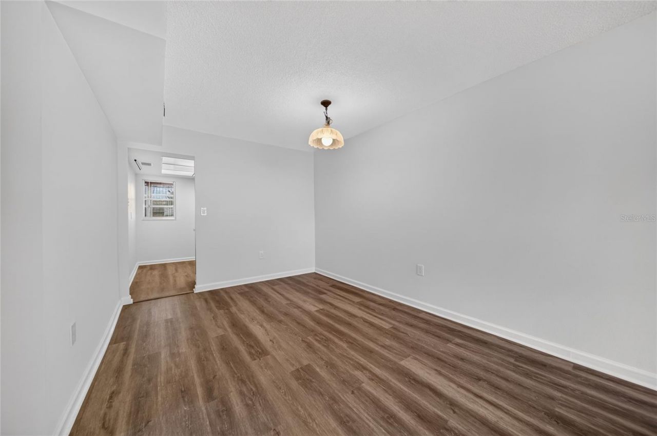 951 79th Avenue N, Unit 115, Saint Petersburg, FL 33702 Photo