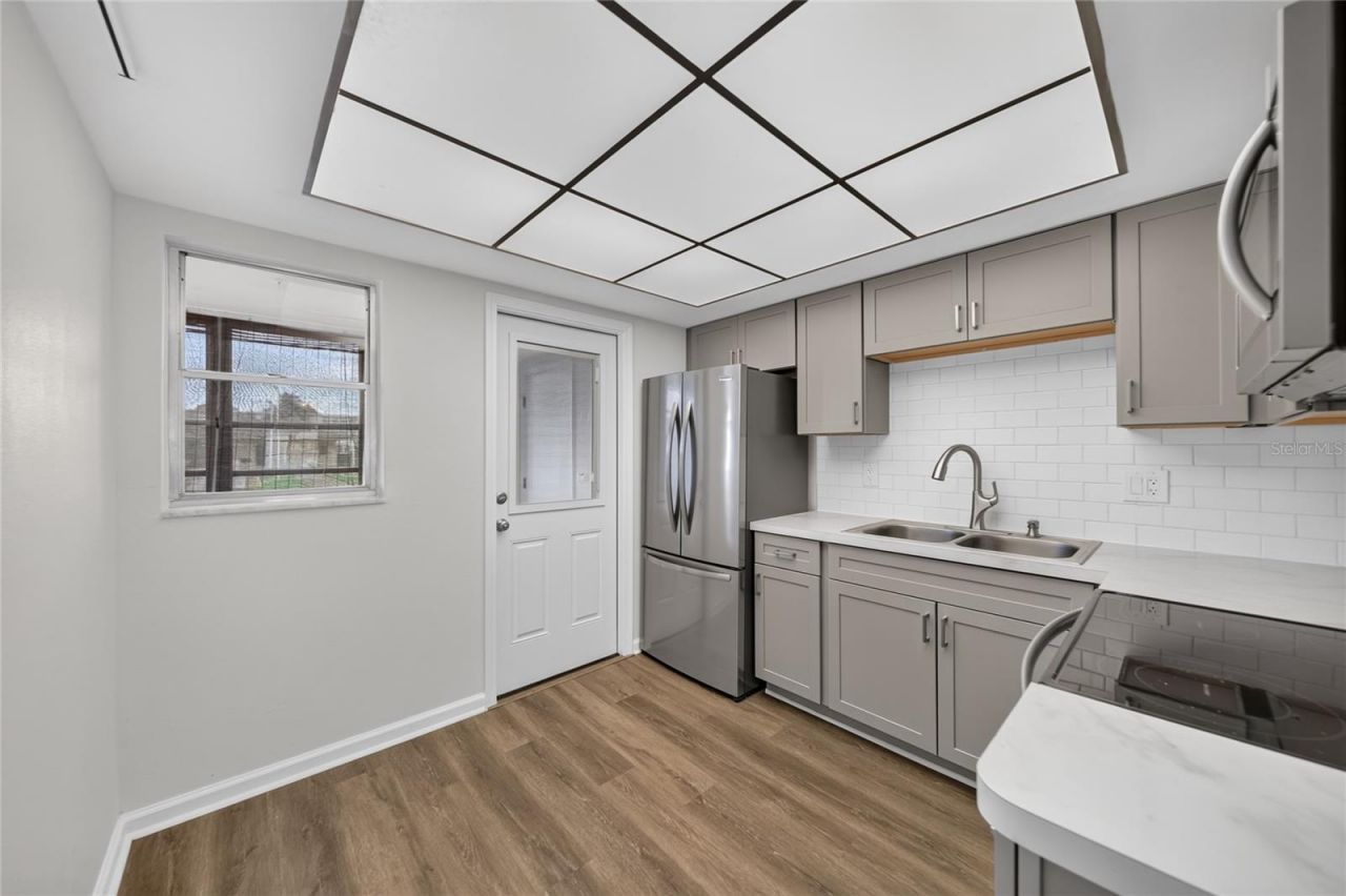 951 79th Avenue N, Unit 115, Saint Petersburg, FL 33702 Photo