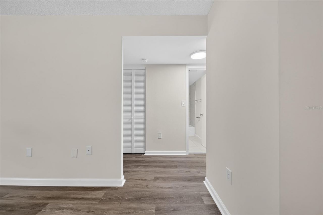 951 79th Avenue N, Unit 115, Saint Petersburg, FL 33702 Photo