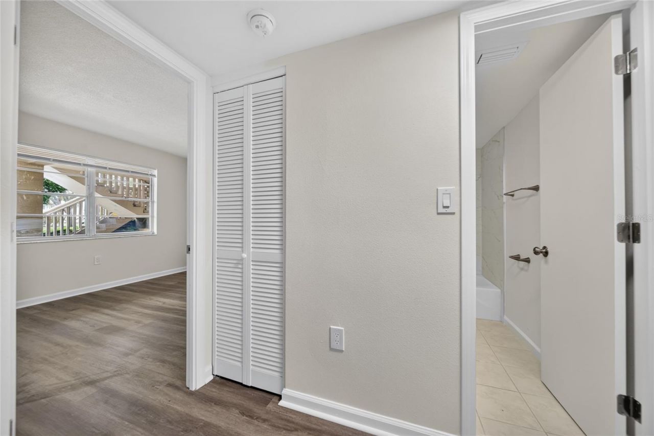 951 79th Avenue N, Unit 115, Saint Petersburg, FL 33702 Photo