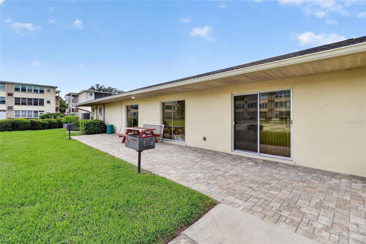 951 79th Avenue N, Unit 115, Saint Petersburg, FL 33702 Photo