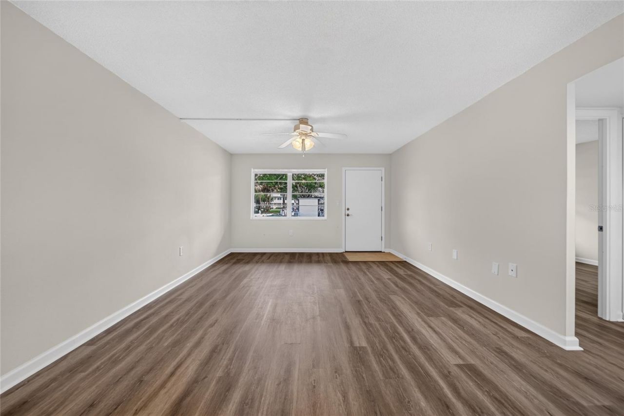 951 79th Avenue N, Unit 115, Saint Petersburg, FL 33702 Photo