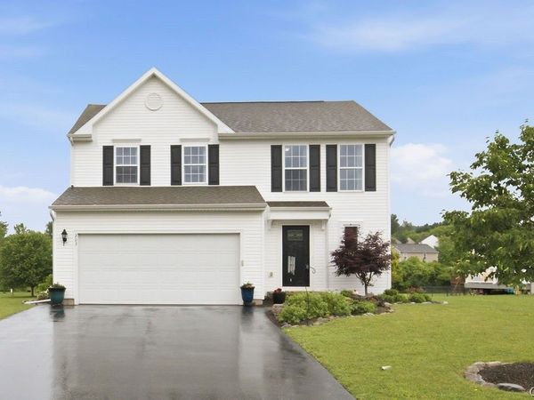 203 Gloria Lane , Chittenango, NY 13037