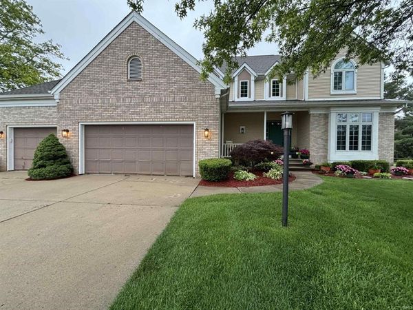 50738 Pickett Ridge Court, Granger, IN 46530