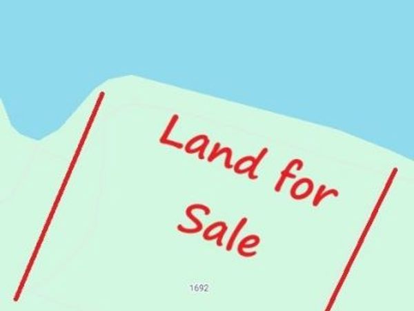 1692 Lakeside Drive , Powhatan, VA 23139