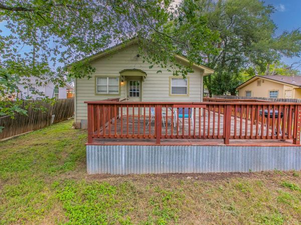 1107 Vargas RD, Austin, TX 78741