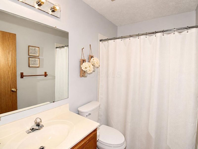 1373 Wild Horse Drive, Grove City, OH 43123 Photo 30