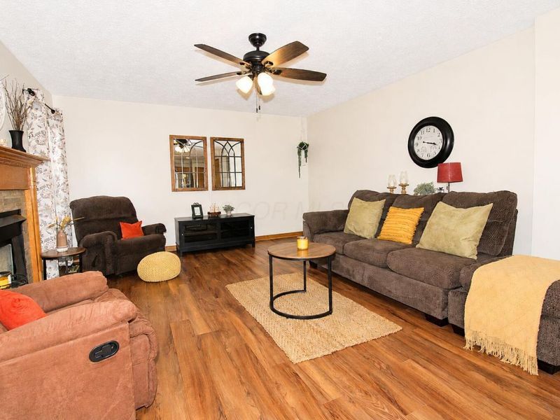 1373 Wild Horse Drive, Grove City, OH 43123 Photo 4