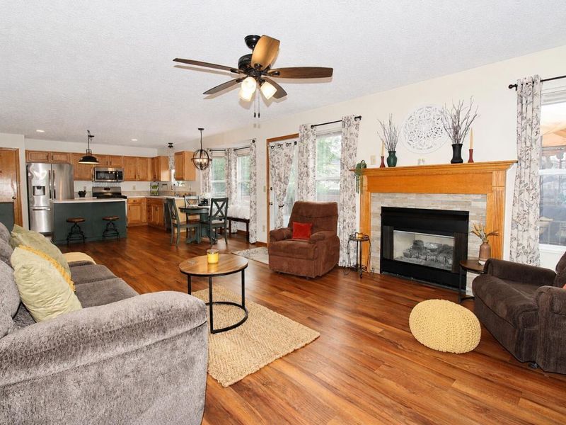 1373 Wild Horse Drive, Grove City, OH 43123 Photo 6