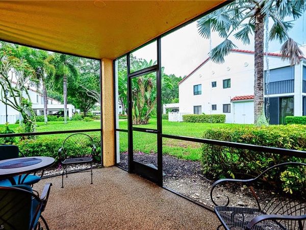 565 Beachwalk CIR, Unit T-104, NAPLES, FL 34108