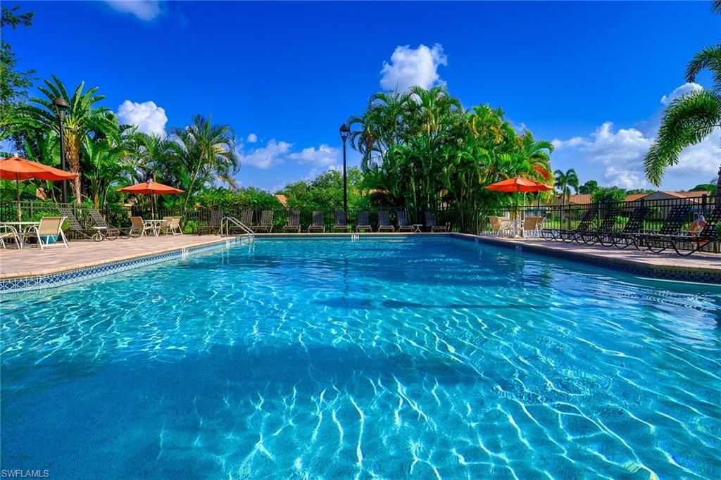 565 Beachwalk Cir, Unit T104, Naples, FL 34108 Photo