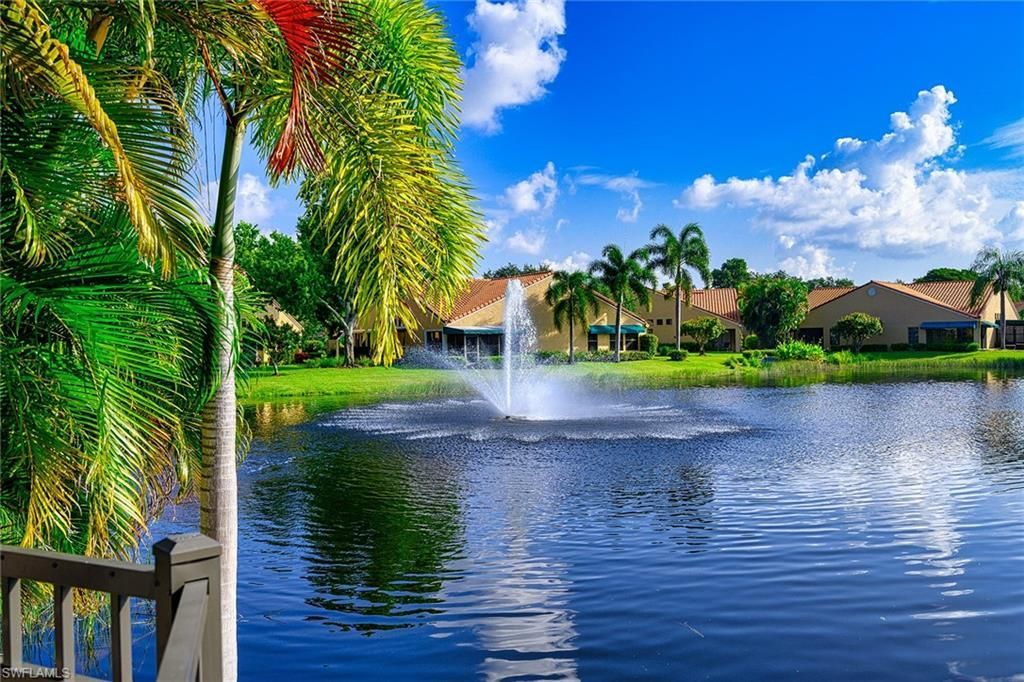565 Beachwalk Cir, Unit T104, Naples, FL 34108 Photo