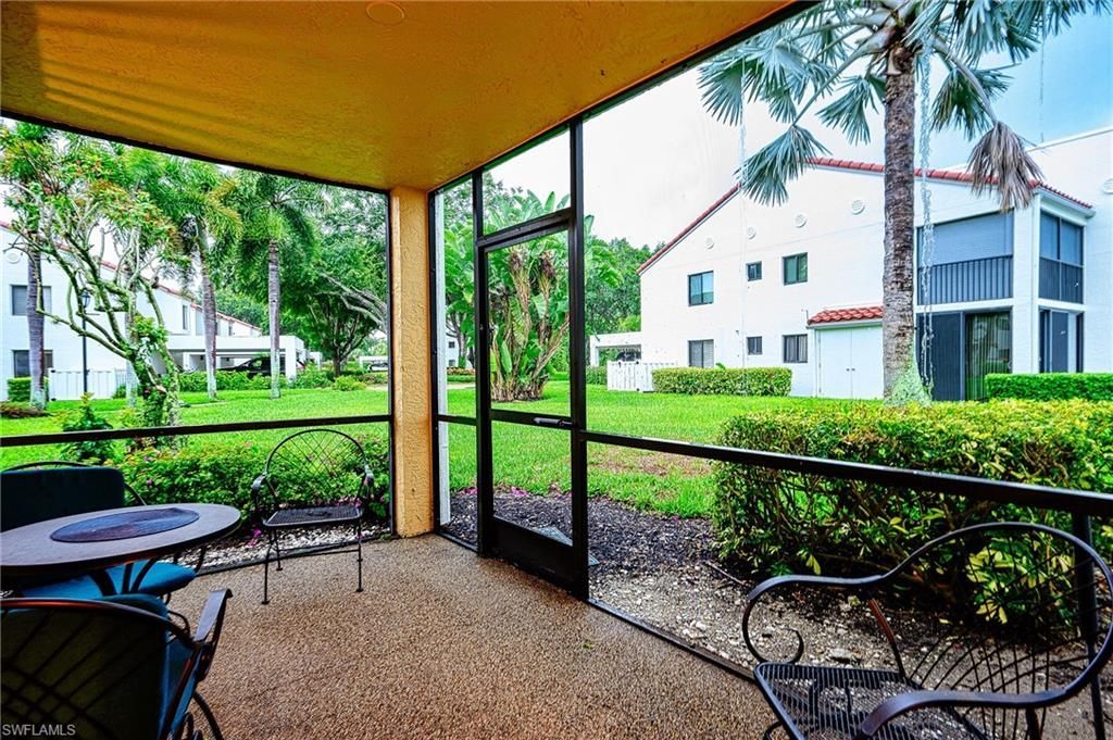 565 Beachwalk Cir, Unit T104, Naples, FL 34108 Photo