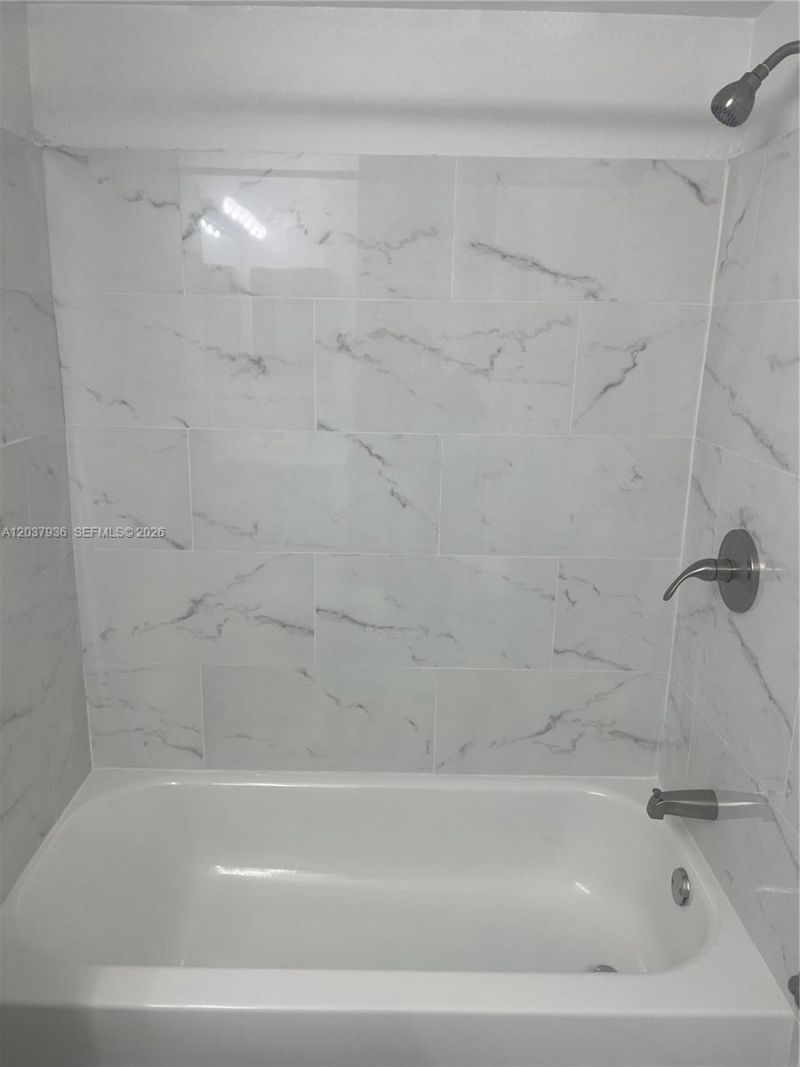 595 Vista Isles Dr , Unit 1912, Sunrise, FL 33325 Photo